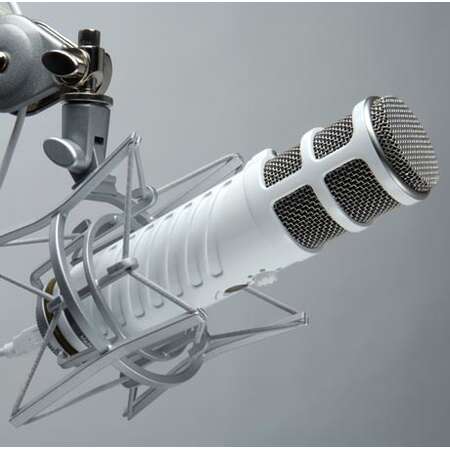 Microfon Rode Podcast  Scena 40-14000Hz  -51dB Gri