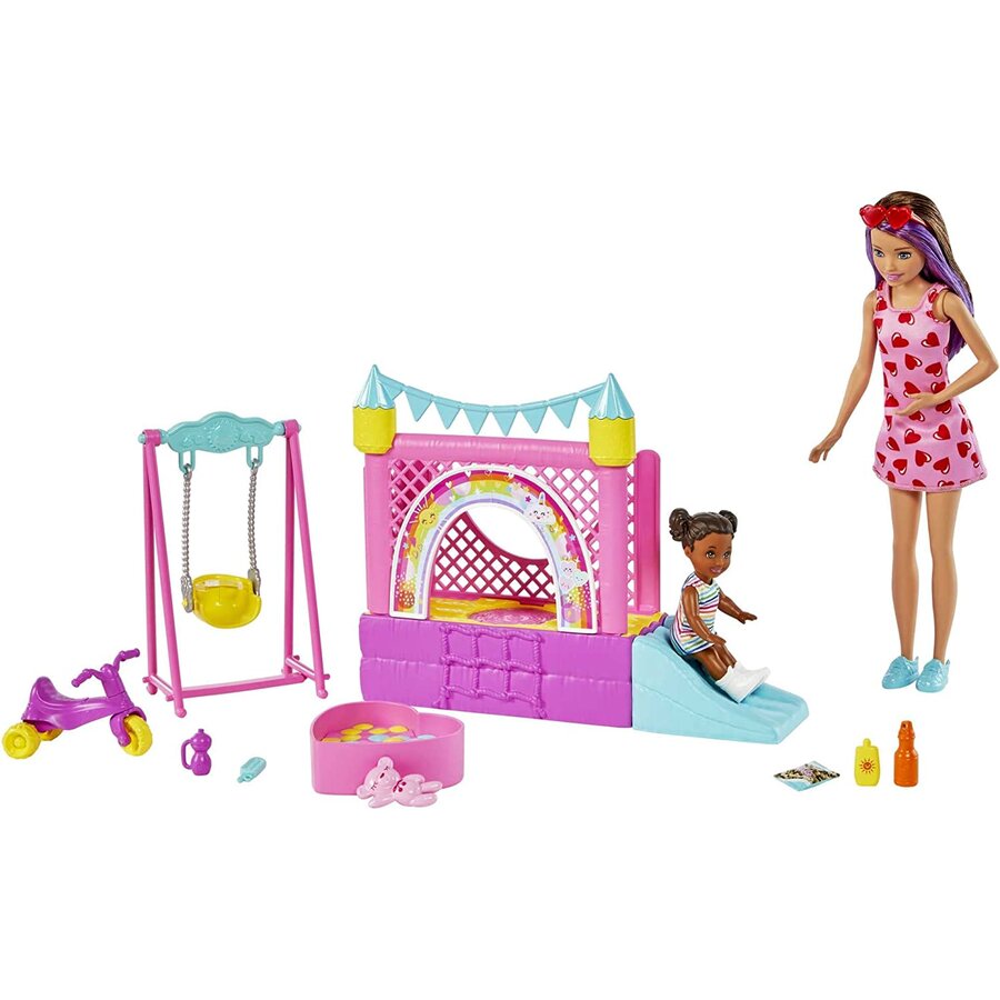 Mattel Skipper Babysitters Inc. Bouncy Castle with Skipper Toddler and Accessories Backdrop (Doll Ho