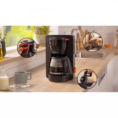 Bosch MyMoment TKA3M133 Filterkoffiezetapparaat, 1,25 liter glazen kan, voor 10-15 kopjes, warmhoudfunctie, 60 minuten warmhoudfunctie, druppelstopsysteem, draaibare filterhouder, programma
