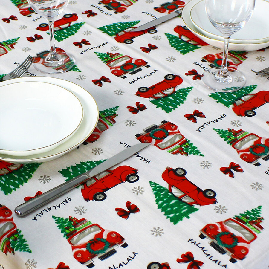 Fata de Masa de Craciun Model Masina cu Brad Flanel 132 x 178Cm