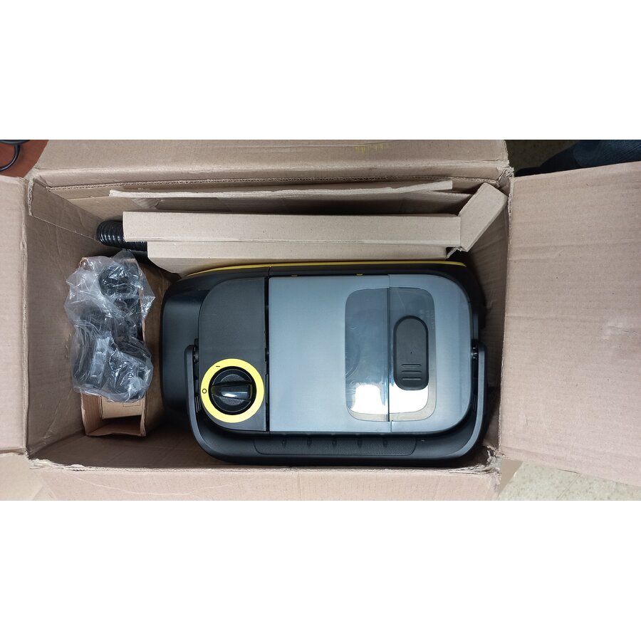 Aspirator Fara Sac Resigilat SE 3-18 1.081-502.0 Compact Battery Set cu Spray - Extractie 1.2L Acumulator 2.5Ah / 18V 184W Autonomie 12min Galben/Negru