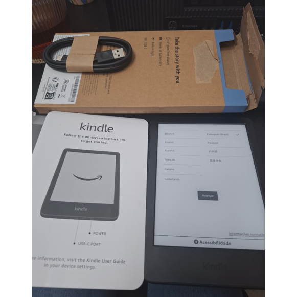 eBook reader Resigilat Kindle 2024 11th Gen 16GB Display 6inch Wi-Fi USB-C Negru