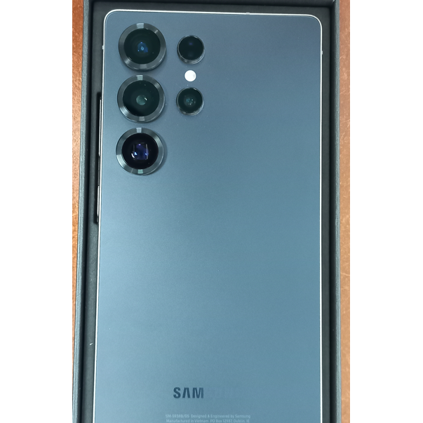 Smartphone Resigilat S25 Ultra 12GB 256GB DualSIM 5G S938B 6.9inch Titanium Black