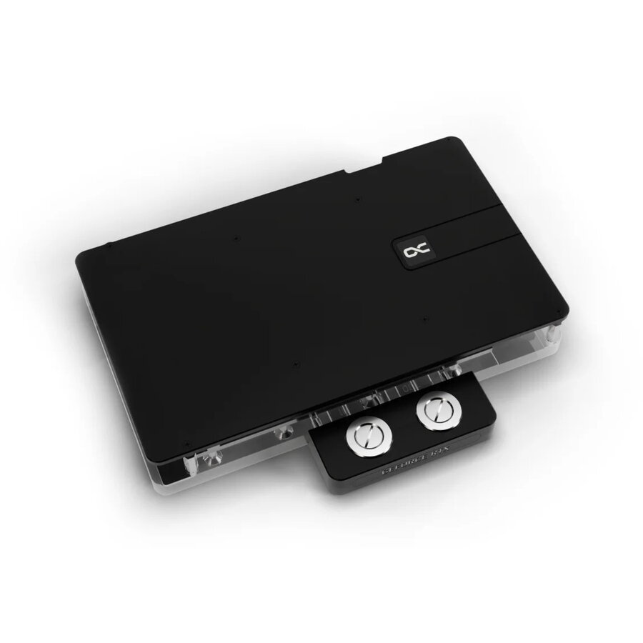 Core GeForce RTX 5090 Reference, water cooling with backplate