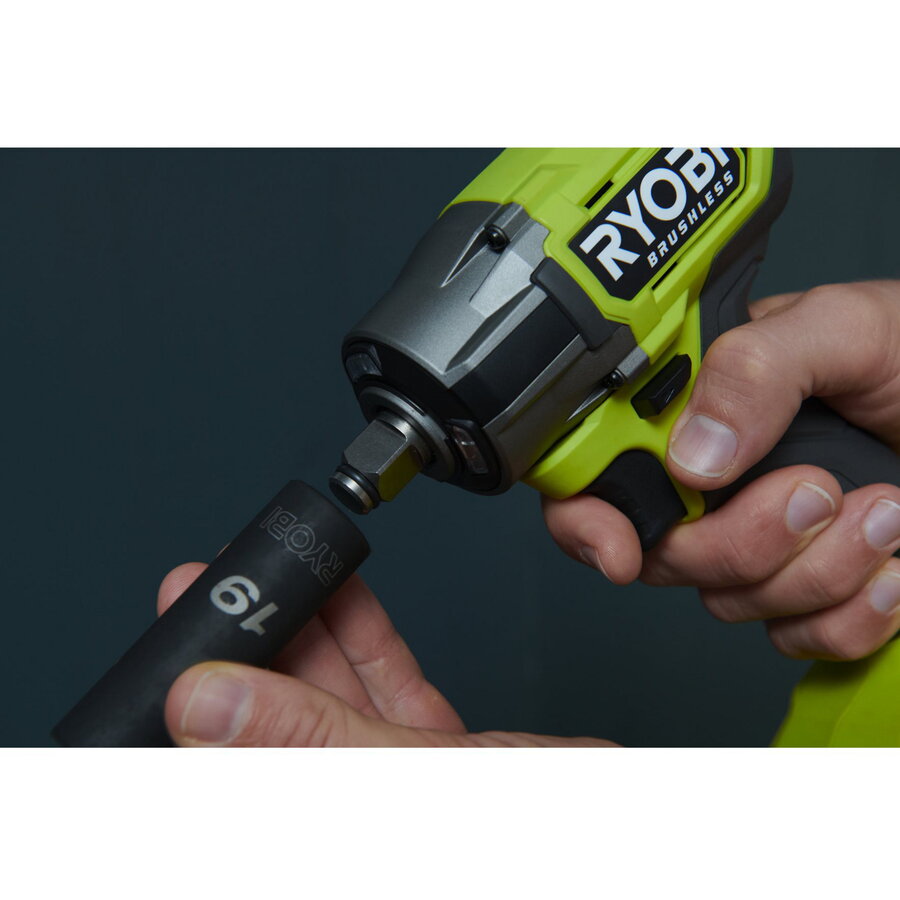 Mașina de gaurit Ryobi ONE+ brushless cordless impact wrench RIW18CBL-0, 18 volts (green/black, without battery and charger, 1/2")