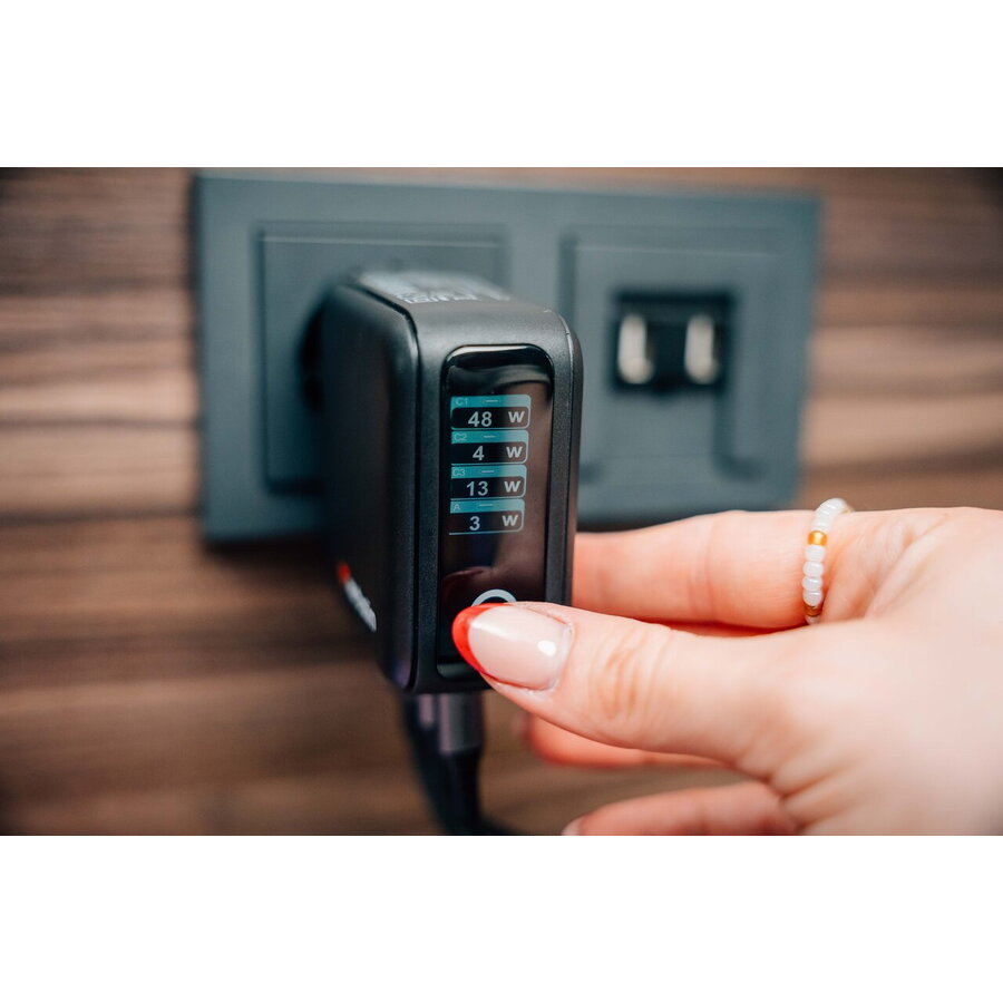 Incarcator Verbatim 30240 GaN 140W cu Display 3x USB-C PD 3.0 / 1x USB-A QC 3.0 Negru — imaginea 4