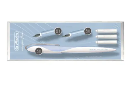 Stilou Herlitz My Pen Style Caligrafie + 3 Penite Cutie Eleganta din Plastic Albastru Deschis